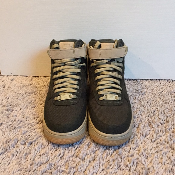 Nike Shoes - Like new Nike AF1s Nike Shoes - Like new Nike AF1s
